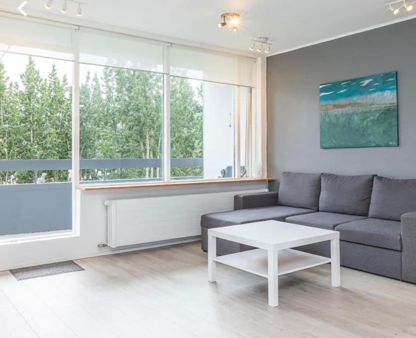 Cozy Apartment In Акурейрі Екстер'єр фото